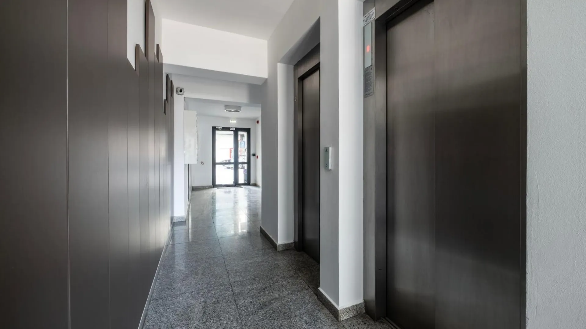 Isg Residence Studio 35 Bucharest
